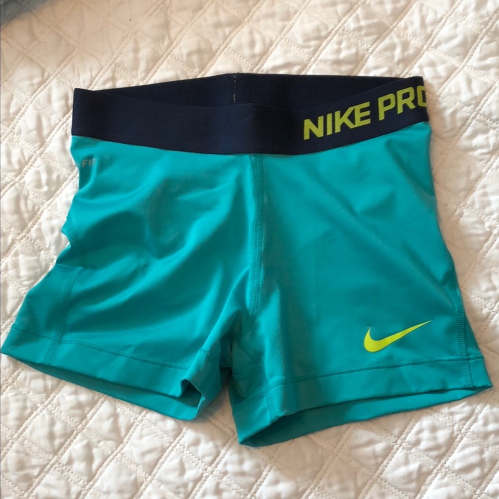 Nike Pro Short Size SM